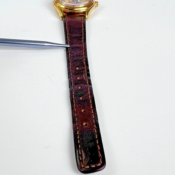 Classic Quartz MINNIE MOUSE Watch -Disney Time Works Original Band & New Battery - Picture 7 of 13